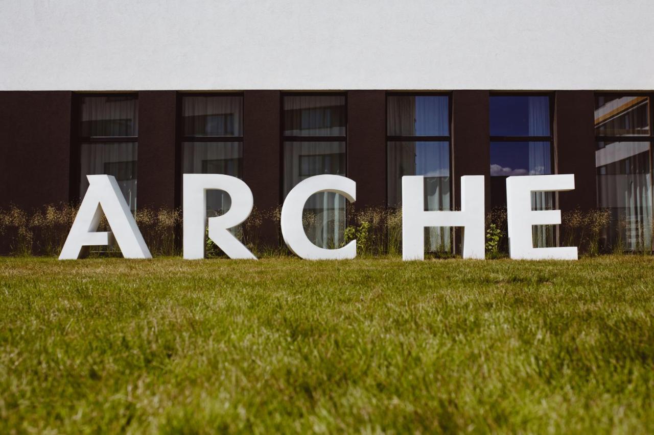 Arche Hotel Poloneza Варшава Екстер'єр фото
