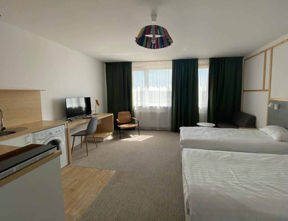 Arche Hotel Poloneza Варшава Екстер'єр фото