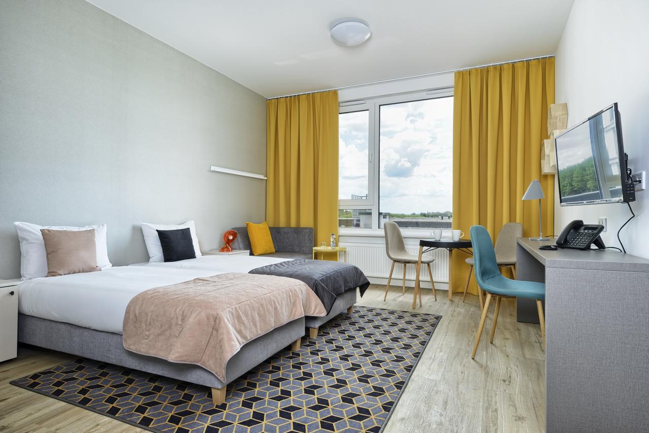 Arche Hotel Poloneza Варшава Екстер'єр фото